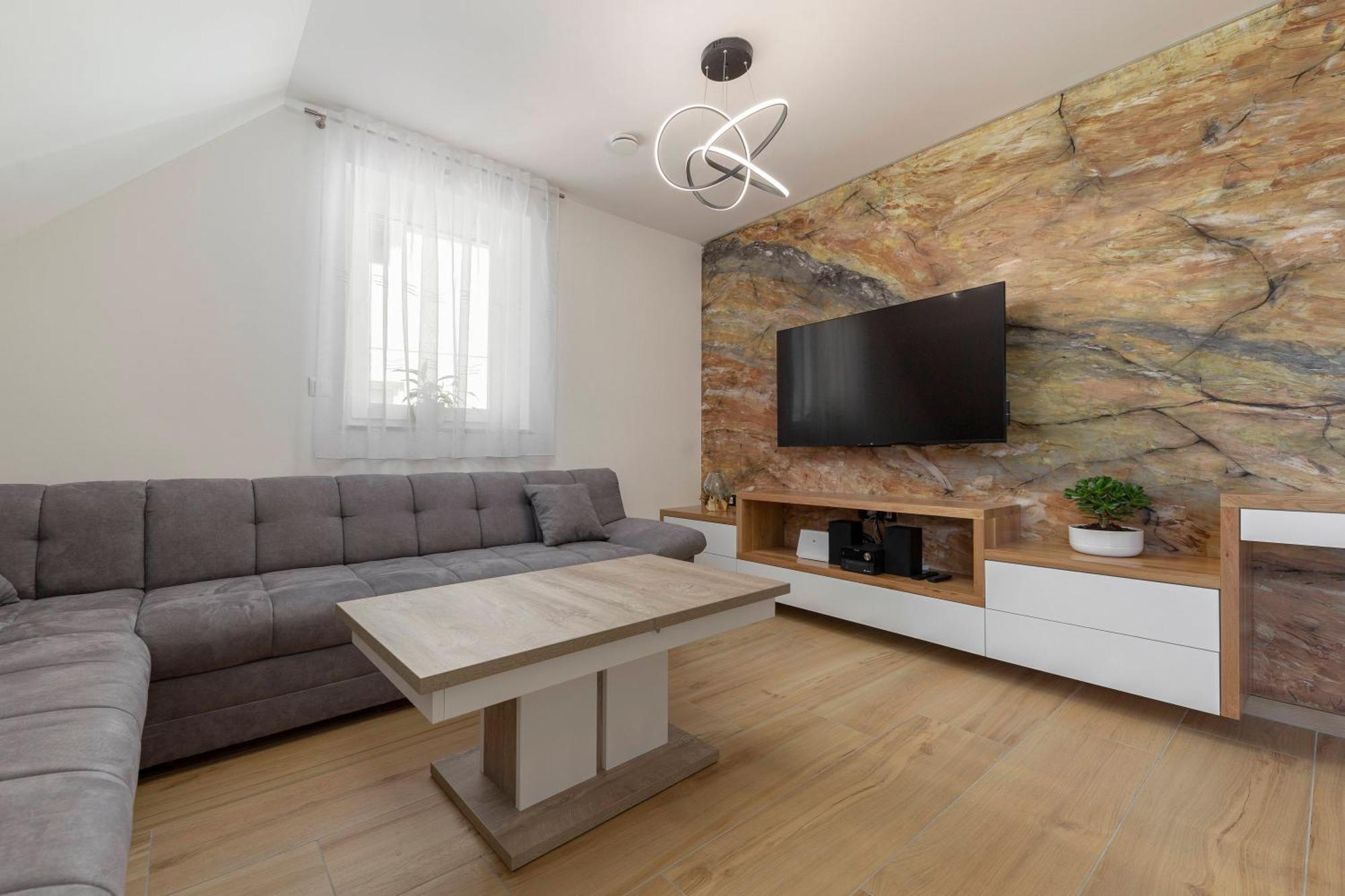Apartma Pri Jakobu Postojna
