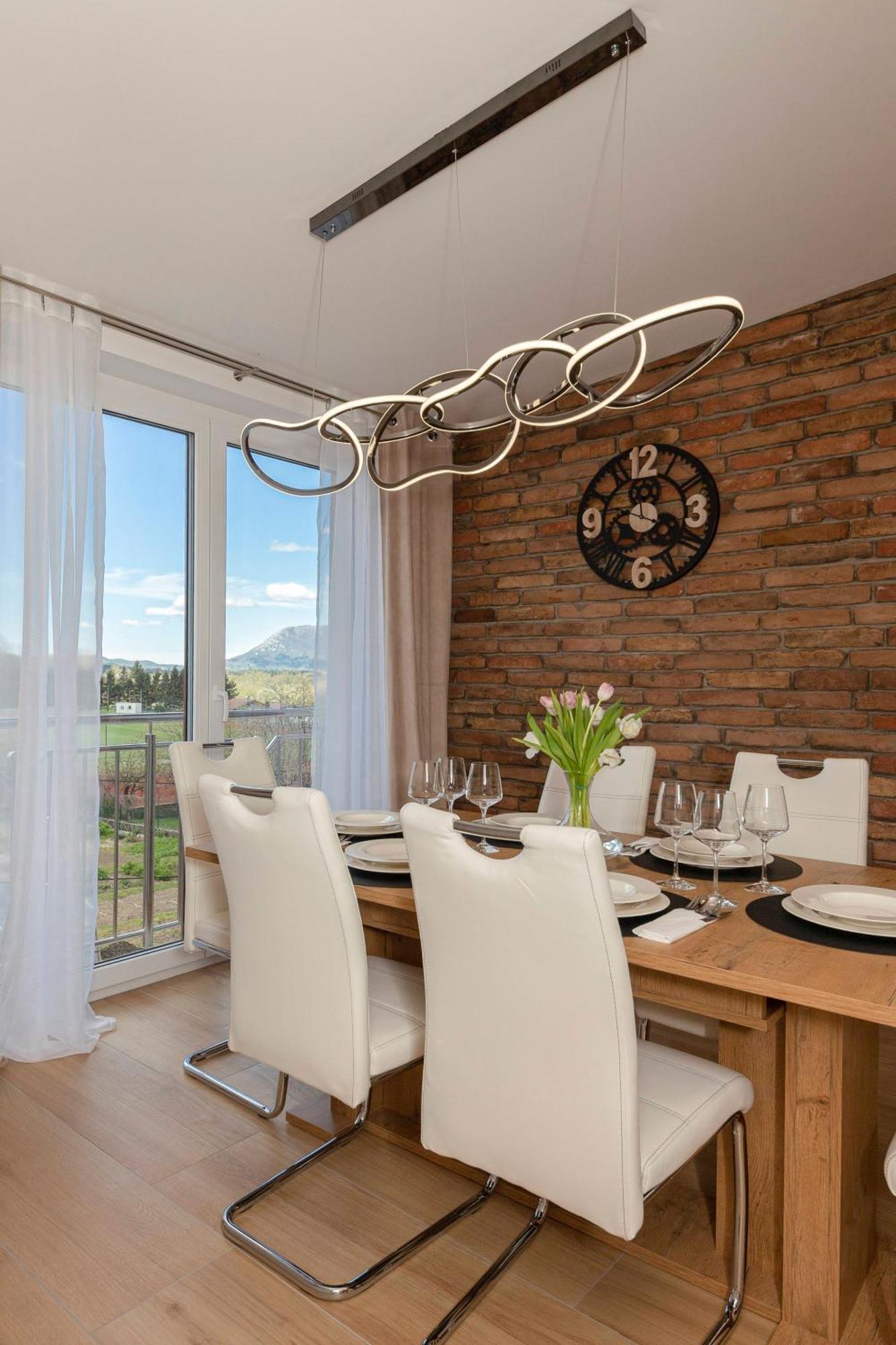 Apartma Pri Jakobu Apartment