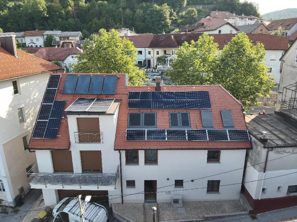 Apartma Pri Jakobu * Postojna